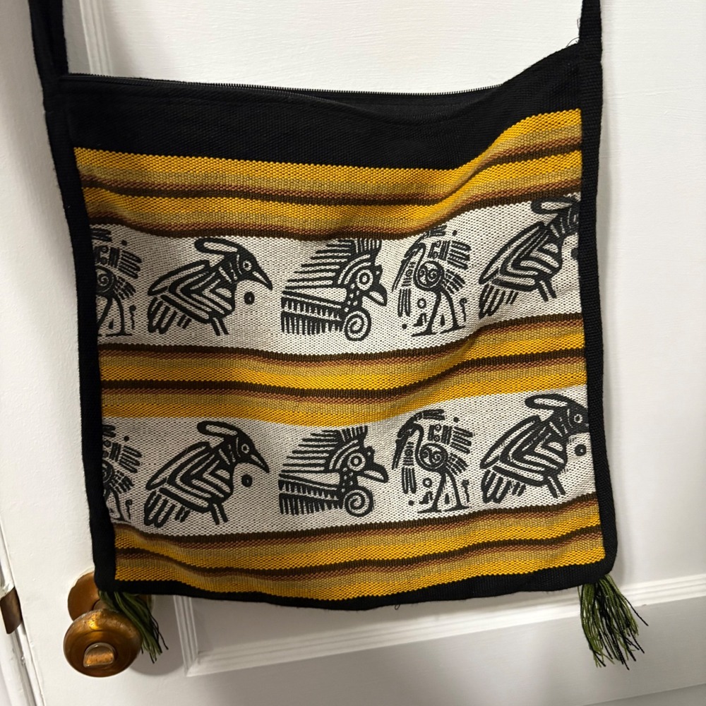 Woven Bird Motif Crossbody Bag Yellow Black Tribal‎ Andean Style Tassel Purse